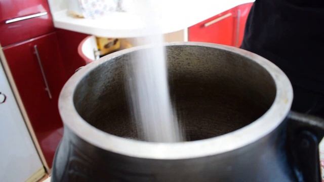 РЕЦЕПТЫ В АФГАНСКОМ КАЗАНЕ. МОРС смотреть онлайн