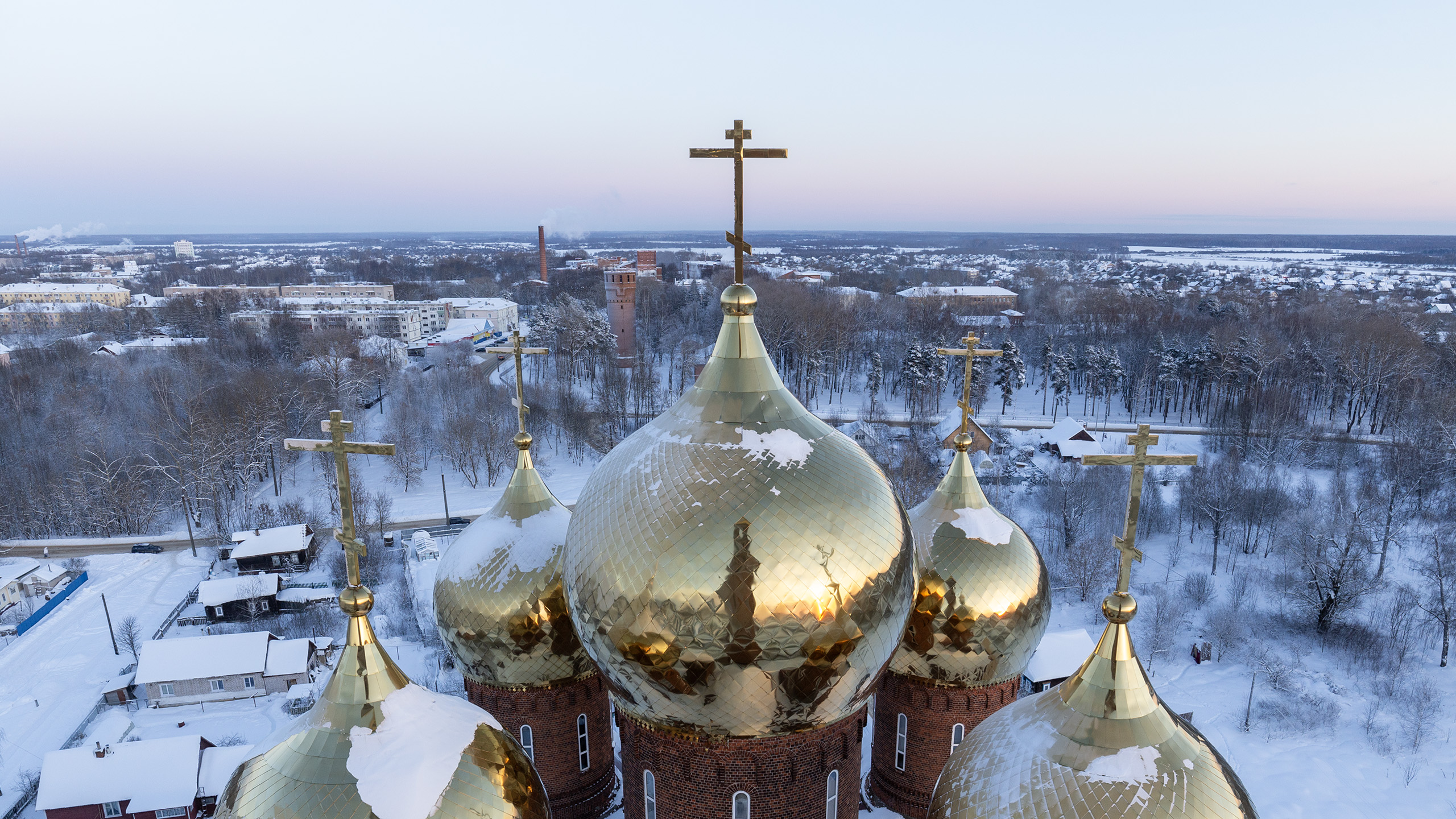 Вичуга. Храм Воскресения Христова. Поют Н.Синдеева и иеродиакон Роман (Огрызков)