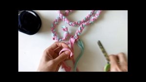 Как сделать коврик из старой одежды/Mat from old clothes