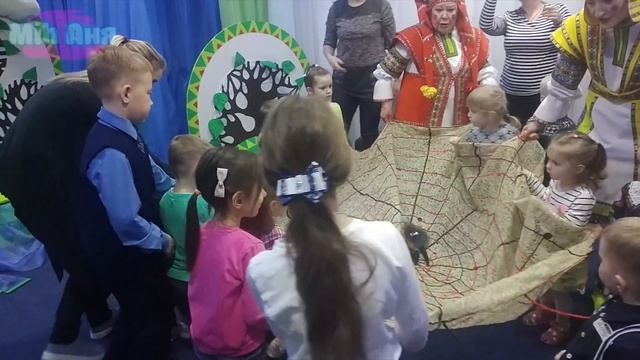 АНЯ ПОШЛА НА СПЕКТАКЛЬ В КОНТАКТНЫЙ ТЕАТР смотреть онлайн