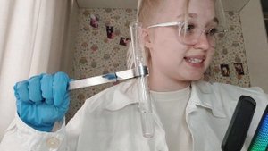 асмр безумный ученый проводит на тебе свои эксперименты