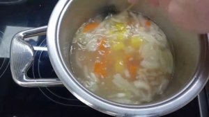 уха, уха из осетрины, рыбный суп.