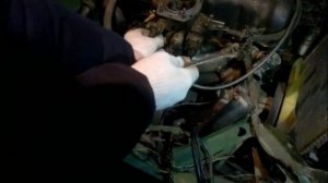 Снимаю карбюратор. Разбираю двигатель. Снимаю всякие "фишки"