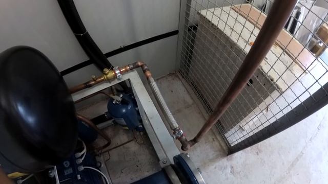 Зачем здесь виброгаситель?