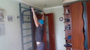 подтягивание на турнике + 28 кг в 50 лет ч 4 подход 1