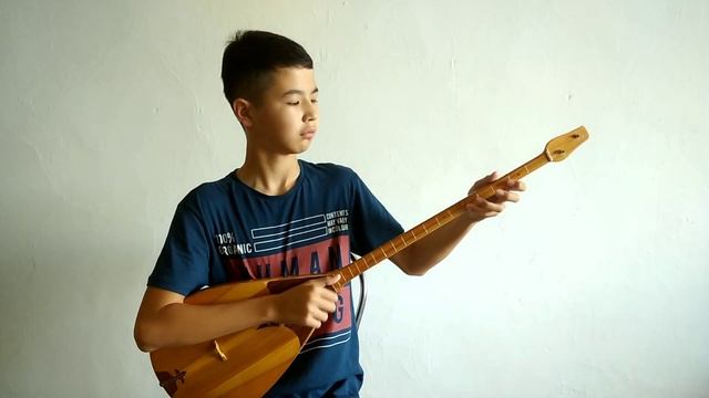 RaiM - Двигаться // cover на Домбре смотреть онлайн