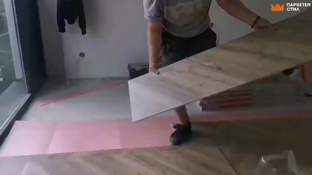 Доставка и монтаж ламиниран паркет Egger EPL011 Светъл дъб Рилингтън смотреть онлайн