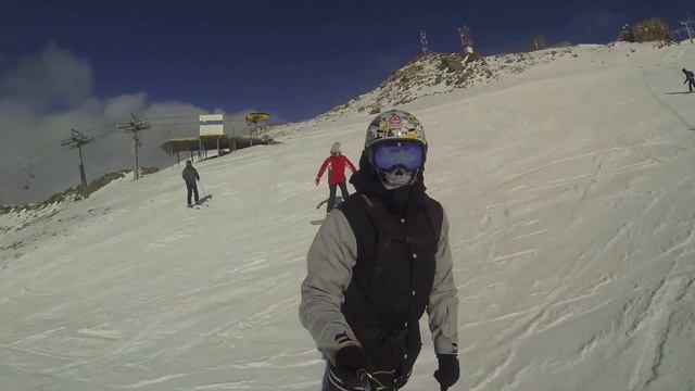 Отдых в горнолыжном Домбае | Спуск на доске смотреть онлайн