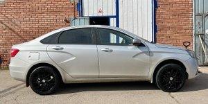r17 колёса на Весту седан crossStreet + RoyalBlack 215/45