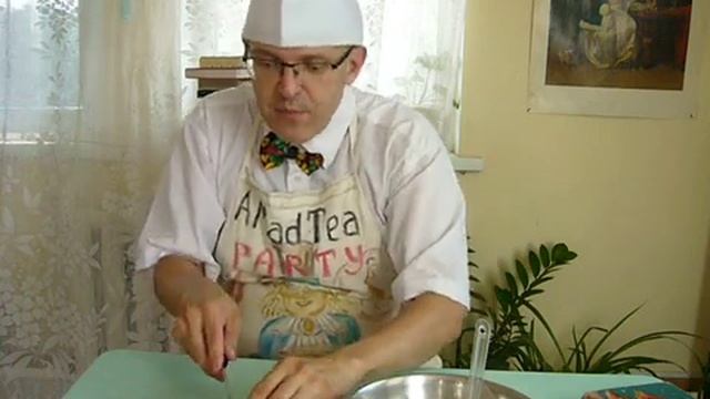 Маседуан из фруктов у букиниста орск.mp4