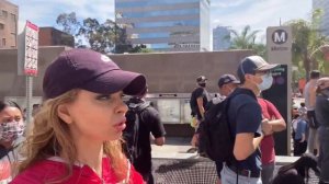 Они разбили полицейскую машину ! Смотрите последние новости из Лос Анджелеса !