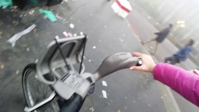 До Биг Бена (по Темзе :D) смотреть онлайн