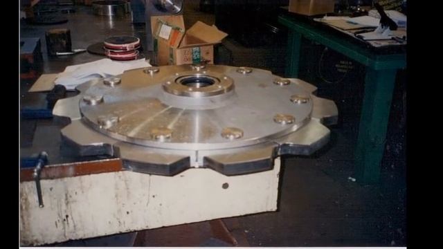 БЕЗ ЗУБЧАТОГО КОЛЕСА НЕ БУДЕТ ЦЕПИ–саморегулирующееся зубчатое колесо Selbsteinstellendes Kettenrad смотреть онлайн