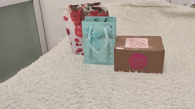 подарки подружкам на 8 марта?❤ смотреть онлайн