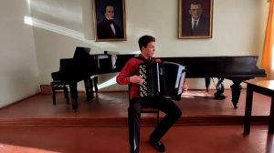 "У голубя у  сизого золотая голова" р.н.п. в обработке А.На Юн Кина.