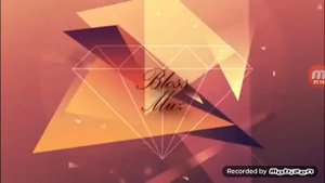 а у меня во дворе ходит девочка с каре