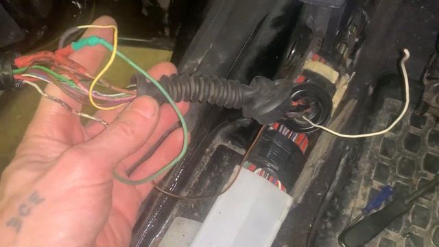 Opel Astra не работают электро замки задних дверей, динамик, стеклоподъемник. смотреть онлайн