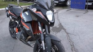 KTM 990 SMT.И рыбку съесть и на х.. сесть..