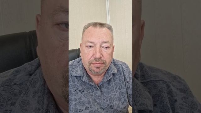 НАД ВОЙНОЮ!