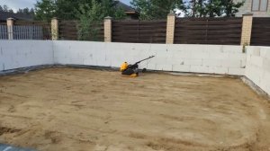 Гараж из газобетона своими руками за лето