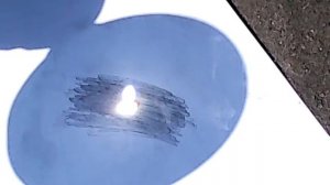 Как зажечь бумагу с помощи лупы