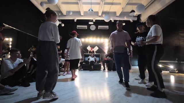 ЧЕРМЯНИНА:?:? vs ВЕРБОЧКА:KIKI:LAVANDA | HIP HOP 3x3 смотреть онлайн