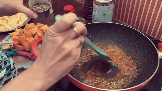КУМРОР ЧОККА - бенгальское сабджи из нута, тыквы и картошки смотреть онлайн
