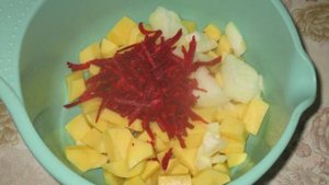 Борщ из курицы с квашеной капустой