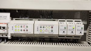 Индикация работы аппаратов моторного вагона электропоезда ЭП2Д в режиме ЭДТ.