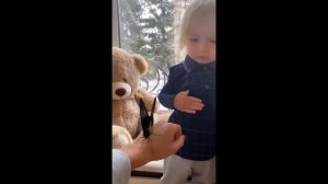 Двухлетний сын Дмитрия Маликова испугался бабочки