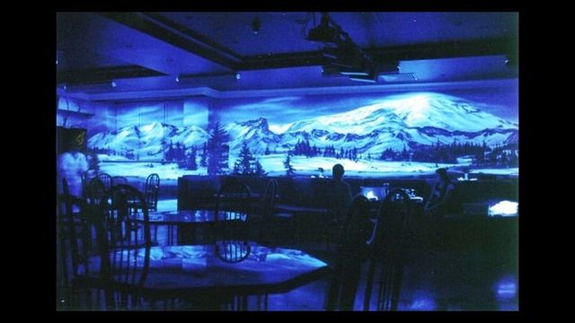 Примеры оформления комнат яркими светящимися красками смотреть онлайн