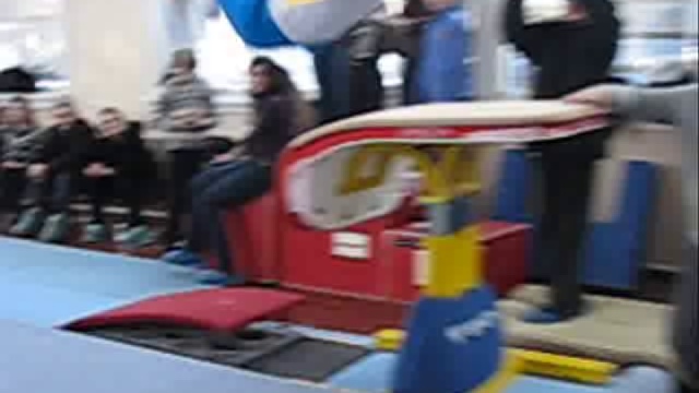 Акробатическая дорожка ( Весенние цветы) смотреть онлайн