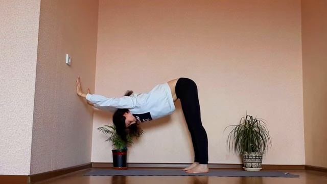 ЙОГА, если БОЛЯТ РУКИ смотреть онлайн