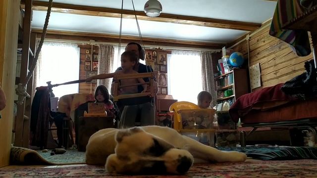 Алабайка в семье с детьми смотреть онлайн