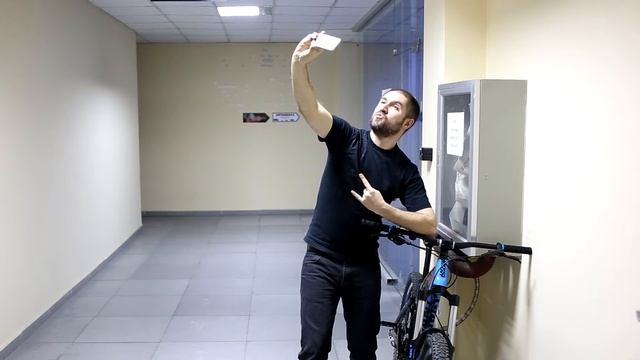 Что такое АВТОПОРТРЕТ (значение слова)