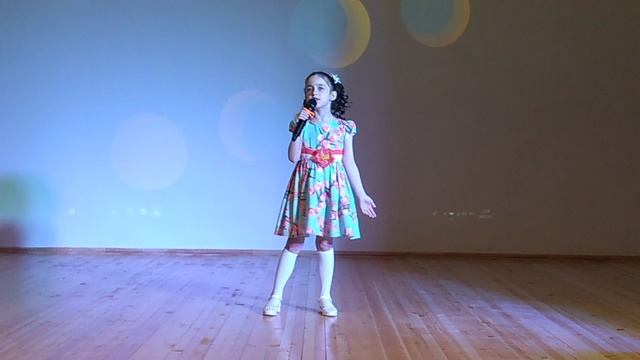Аня Воронина- супермама