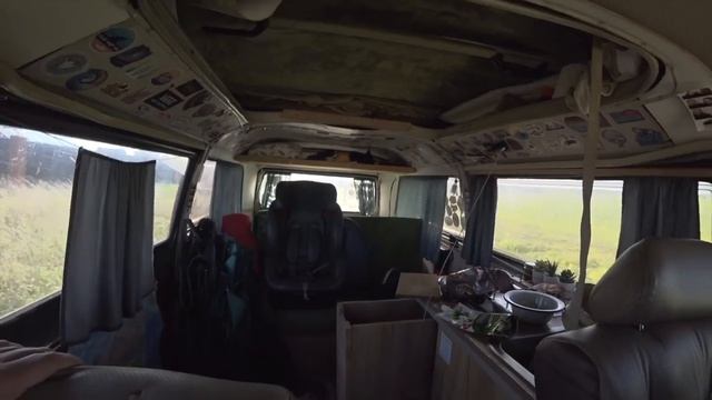 НАШЕЛ СТАРЫЙ БУС ПОД ВОССТАНОВЛЕНИЕ смотреть онлайн