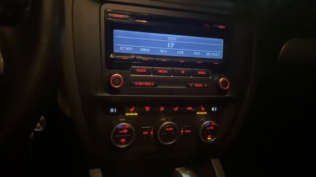 Как сделать адаптацию заслонок климат-контроля на Volkswagen Jetta 6 2012
