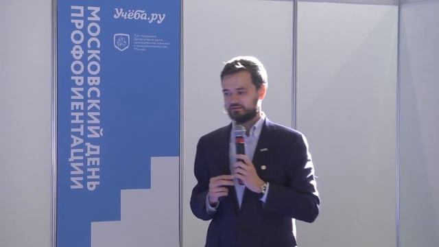 Василий Перебейнос, о карьере учёного в России смотреть онлайн