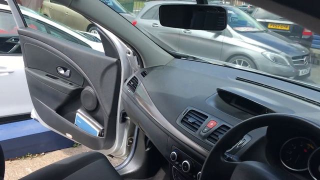 2011 11 RENAULT MEGANE 1.5 DCI EXPRESSION смотреть онлайн