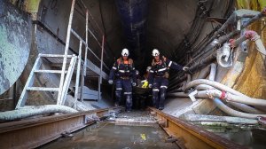 Вынесли рабочего из 5-километрового тоннеля. На крымском водоводе прошли учения горноспасателей МЧС