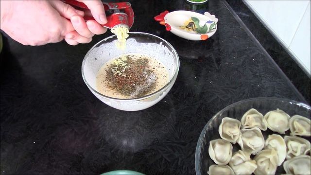 Омлет с пельменями, запеченный в духовке - ароматно, сытно и невероятно вкусно! смотреть онлайн