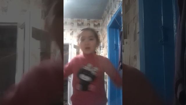 именно там люди тусуются 😂👌😂 смотреть онлайн