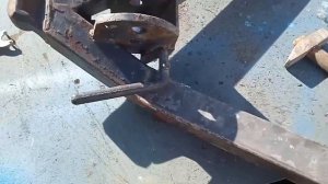 Расчистка земли и ремонт автосцепки МТЗ-80