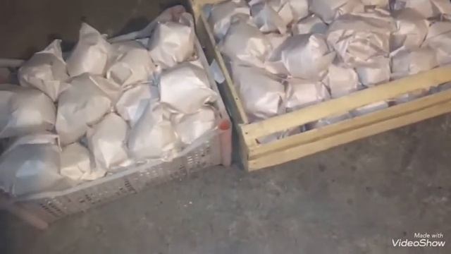 Старинный способ хранения свежих яблок. Яблочки ароматные, наливные, вкуснющие. смотреть онлайн