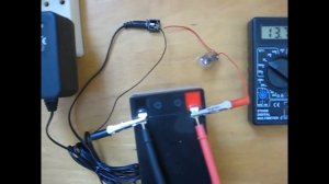 Зарядка аккумулятора . Battery charging .