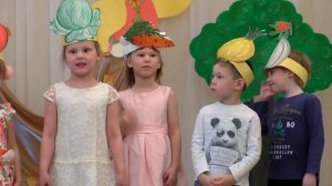 Дети читают стихи про овощи. Детки рассказывают стишки на тему осени.