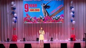 "Щербатый месяц" из к/ф "А зори здесь тихие" Исполняет Екатерина Полосухина