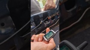 открытие багажника с кнопки в салоне и брелка сигнализации на мерседес w124. Мануал