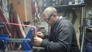 Предварительная шлифовка клинка